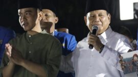 Ketua Umum Parta Gerindra Prabowo Subianto bersama Wali Kota Surakarta Gibran Rakabuming. (Dok. Tim Media Prabowo Subianto)