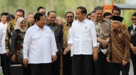 Rapat perdana Sidang Kabinet bersama Jokowi beserta menteri Kabinet Indonesia Maju di IKN, Kalimantan Timur. (Dok. Tim Media Prabowo)