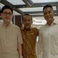 Menteri Energi dan Sumber Daya Mineral (ESDM) Bahlil Lahadalia bersama Ketua Umum Kadin 2021-2026 Arsjad Rasjid, dan Ketua Umum Kadin hasil Munaslub 2024 Anindya Bakrie. (Dok. Istimewa)