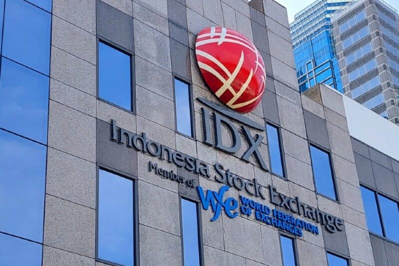 IPO PMUI hanya terserap 25 persen, memicu sorotan atas tata kelola pasar modal Indonesia. (Dok. Bursa Efek Indonesia).