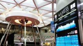 Aktivitas di lantai Bursa Efek Indonesia saat pengumuman 55 saham potensi delisting, sinyal peringatan bagi investor. (Dok. idx.co.id)