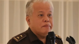 Kepala Pusat Penerangan Hukum Kejagung, Harli Siregar, umumkan hasil lelang aset Benny Tjokro. (Dok. story.kejaksaan.go.id)