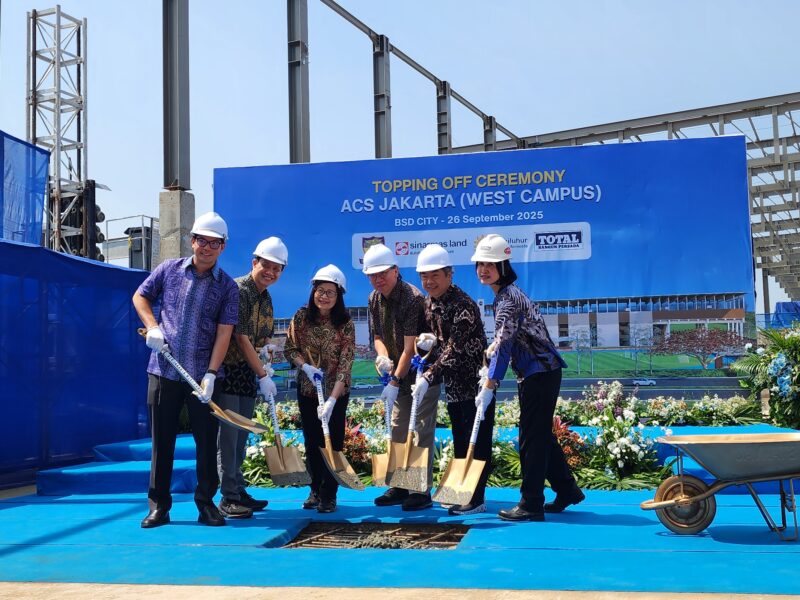 Sinar-Mas-Land-dan-PT-Adhiluhur-Cahaya-Semesta-Gelar-Topping-Off-Sekolah-ACS-Jakarta-West-Campus-di-BSD-City-scaled