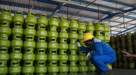 Pemerintah Wacanakan Subsidi Tabung 3 Kg Dibatasi 10 Tabung/bulan