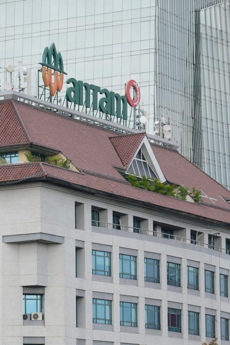 Antam (ANTM) Tancap Gas Hilirisasi Nikel, Gandeng Dua Raksasa demi Ekosistem Baterai RI