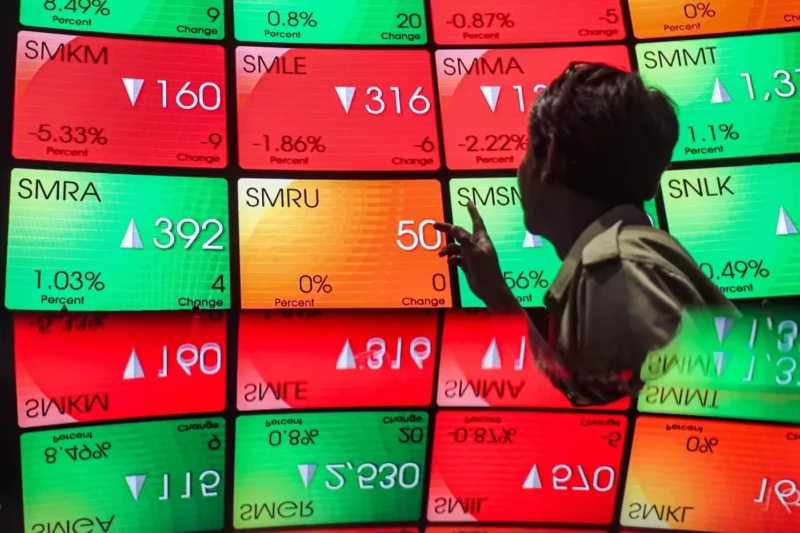 IHSG Masih Tertekan, Analis Ungkap Area Kritis & Rekomendasi Saham Hari Ini Selasa 3 Februari 2026