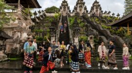 Melali Bali  meningkatkan kunjungan Wisatawan Macanegara ke Bali. Serta melalui Media Sosia Melali Bali Mempromosika   Bebagai Tempat Wisata di Bali. 