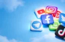Jumlah followers media sosial tidak hanya menjadi indikator jangkauan audiens, tetapi juga berpotensi mendukung peluang kerja sama pemasaran digital. New Media Network mengajak pemilik akun Instagram, TikTok, YouTube, dan Facebook untuk berkolaborasi dalam program promosi, publikasi, dan komunikasi. Melalui jaringan media placement, pemilik akun berkesempatan mengoptimalkan potensi audiens secara produktif. (Dok. Jasasiaranpers.com)